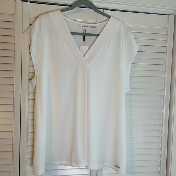 Calvin Klein Modern Essentials White Sleeveless V-Neck Top Size XL NWT - Picture 1 of 9